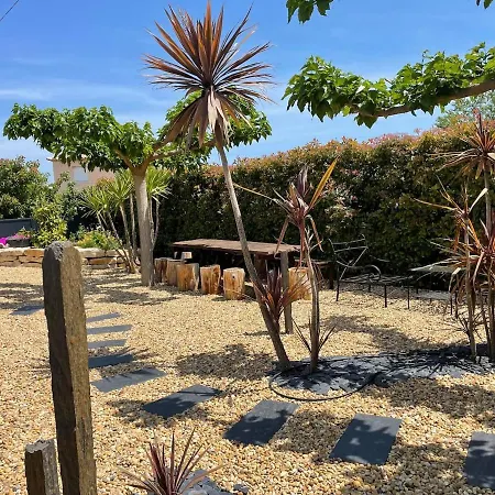 Petit Paradis Au Soleil *